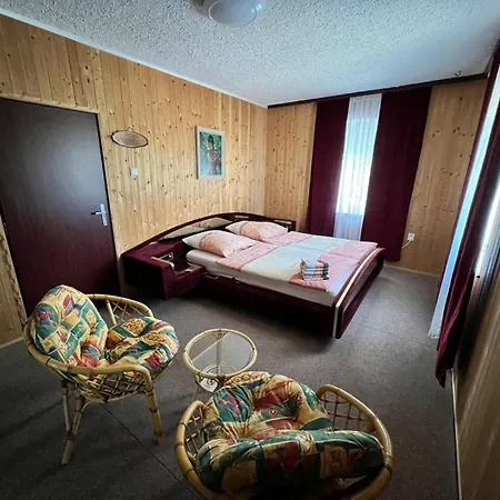 Merkel Apartamento Broumov