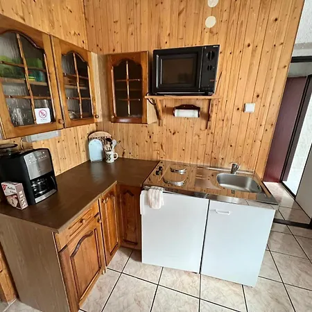 Merkel Apartman *